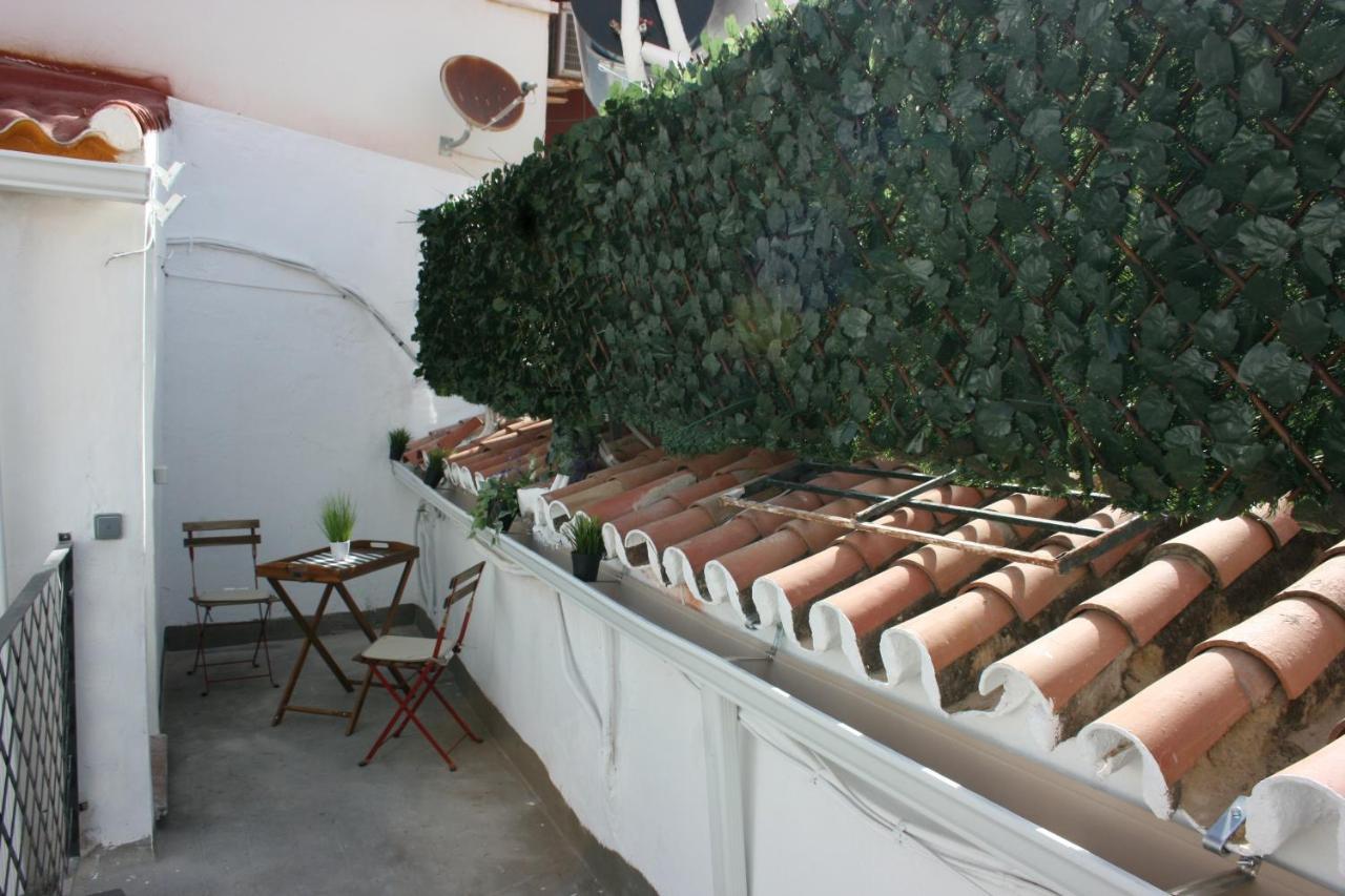 Malaguena Salerosa "Apartamento - Estudio Con Terraza" En Casa Tipica De 1 A 4 Dormitorios 马拉加 外观 照片